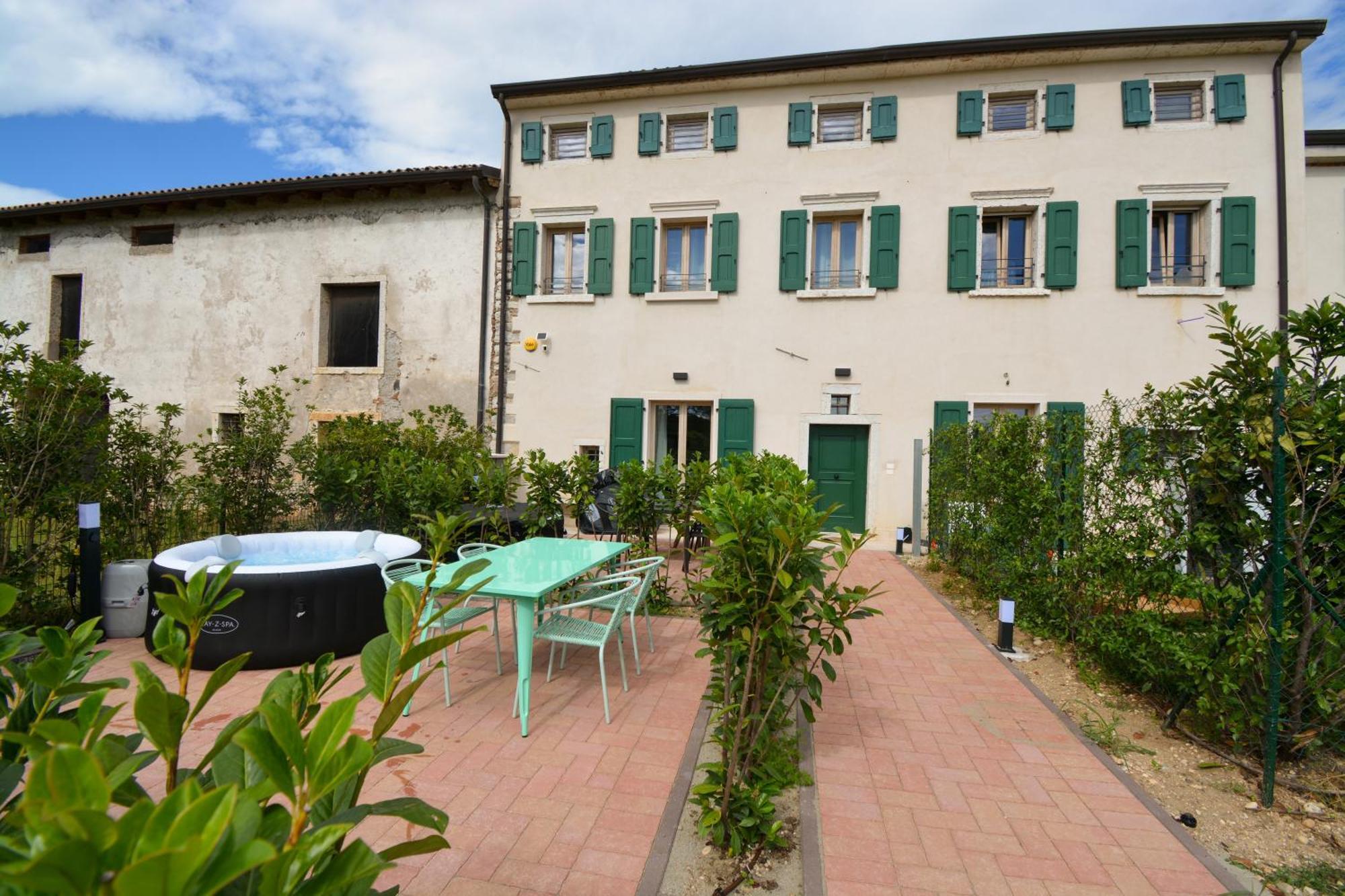 Residence Corte Bellebarbe Rivoli Veronese المظهر الخارجي الصورة